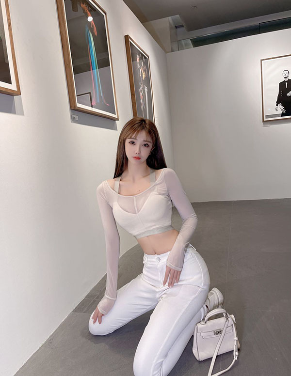 纽约美女伴游